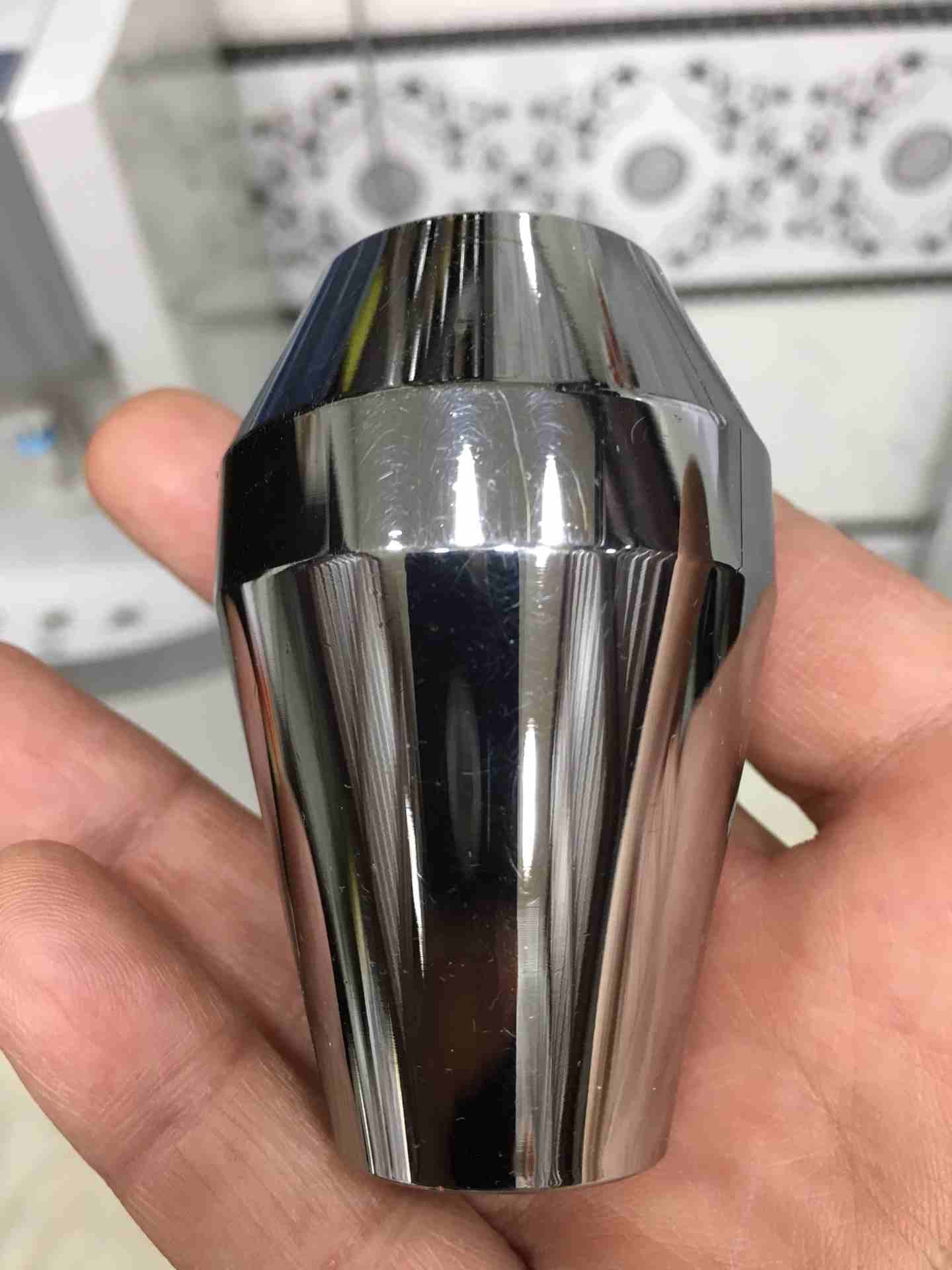 مجموعة طبة جير Shift Knob أصليات مميزة
لا تنسَ أنك شاهدت هذا الإعلان في عنكبوت
وارد اليابان . الا...