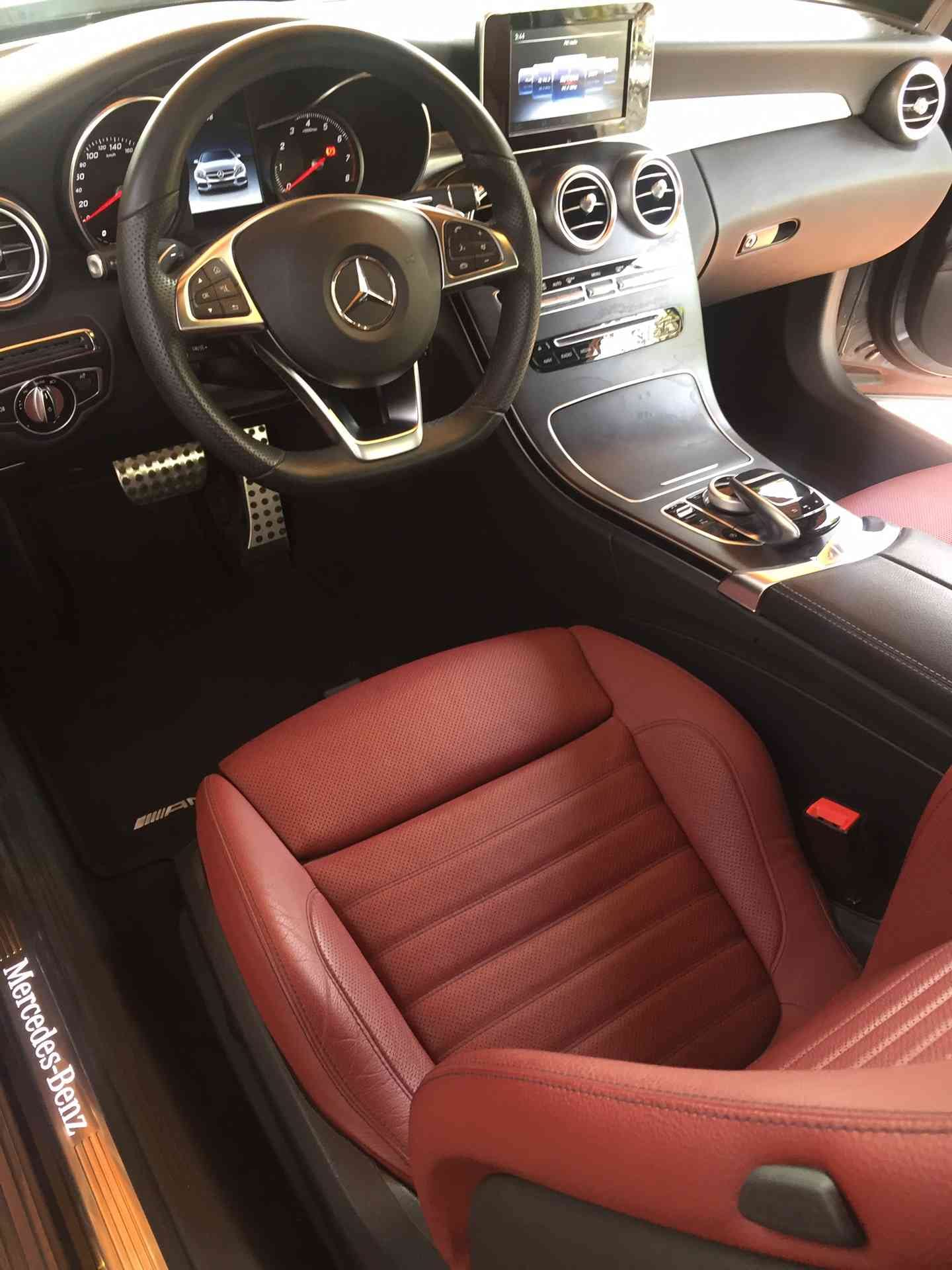 مرسيدس C200 AMG كشف 2017 جديدة عداد زيرو للبيع
لا تنسَ أنك شاهدت هذا الإعلان في عنكبوت
جير ات...
