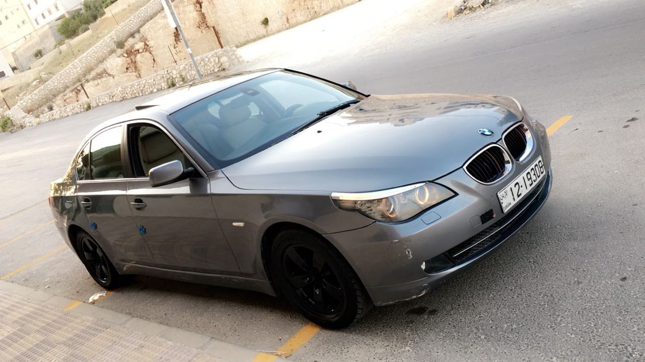 bmw 520
لا تنسَ أنك شاهدت هذا الإعلان في عنكبوت
Bmw520i موديل 2008 فل كامل فحص كامل ماتور 200...