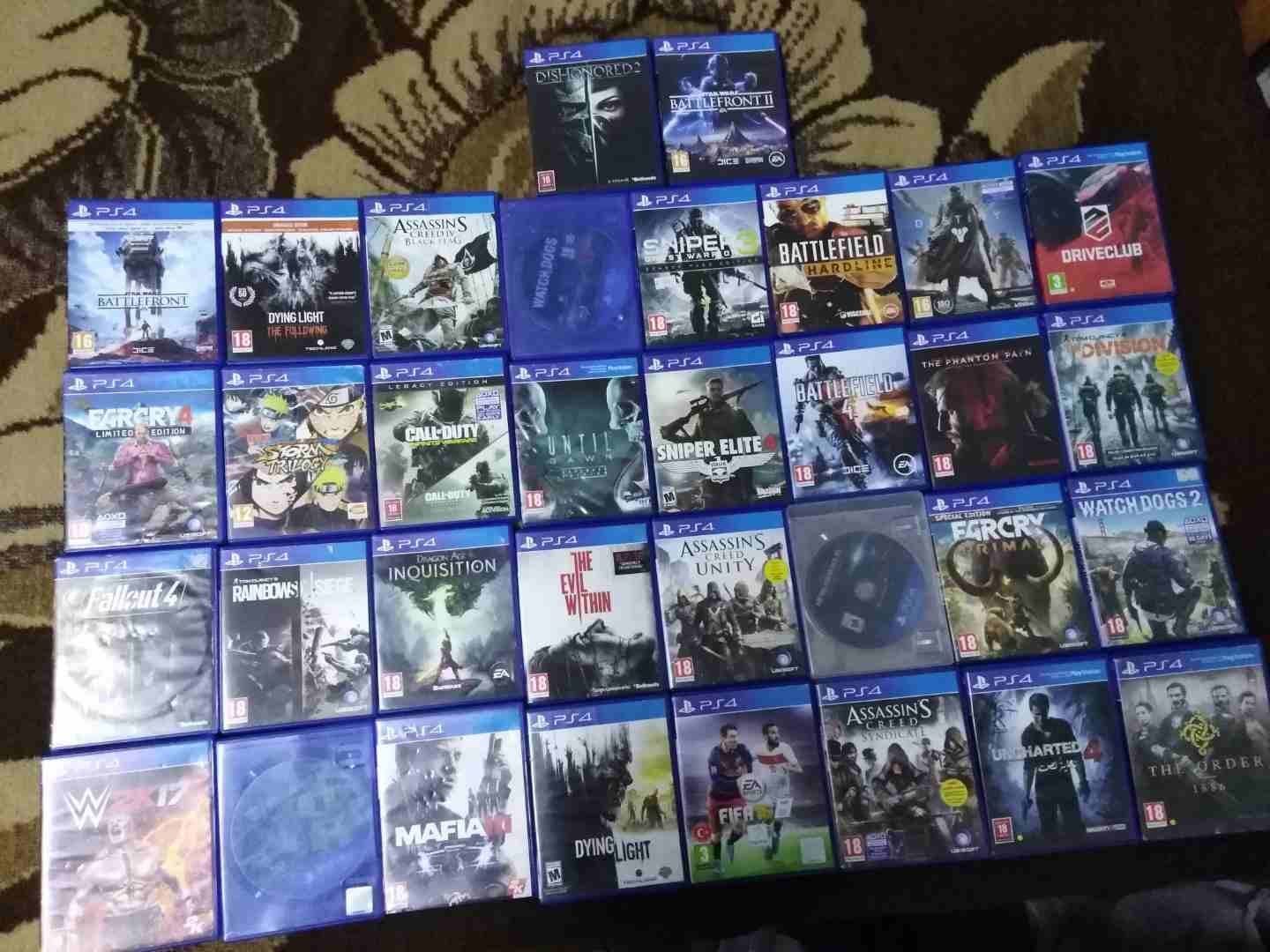 العاب بلايستيشن PS4 GAMES مستعملة
لا تنسَ أنك شاهدت هذا الإعلان في عنكبوت
مجموعة العاب بلايستيشن...