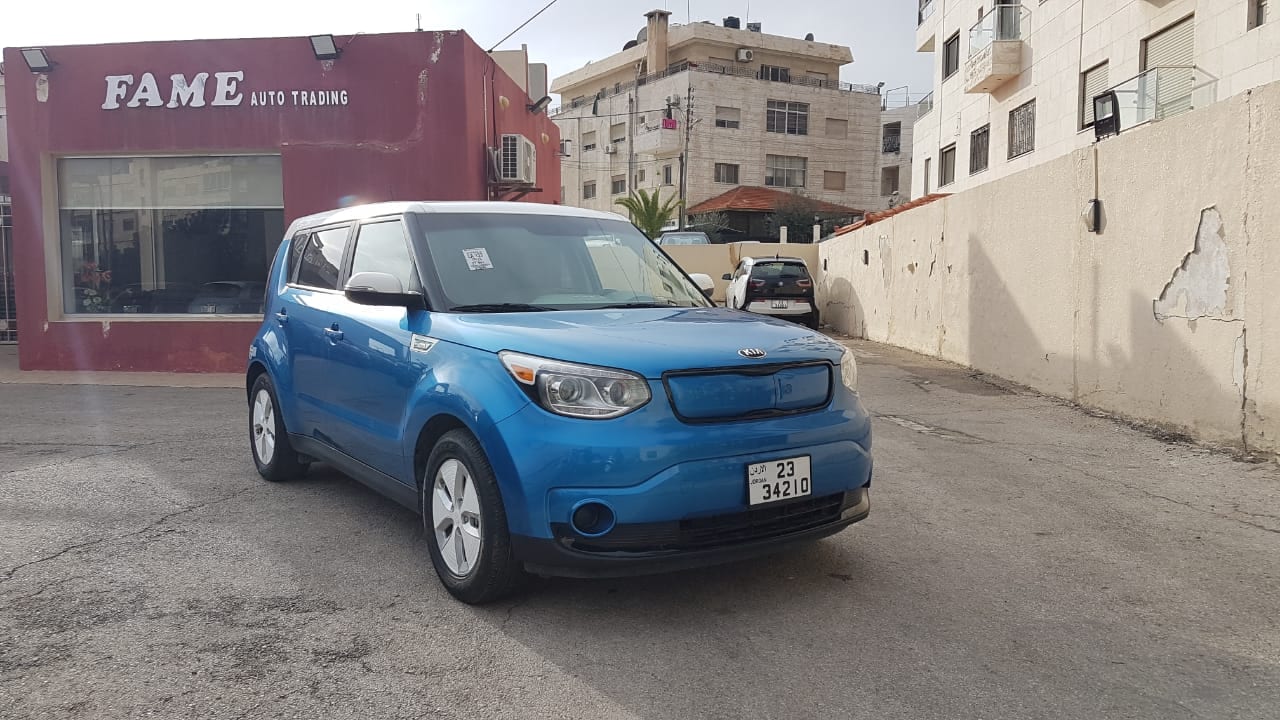 KIA SOUL EV 2015 كيا سول بلس كلين
لا تنسَ أنك شاهدت هذا الإعلان في عنكبوت
كيا سول 2015...