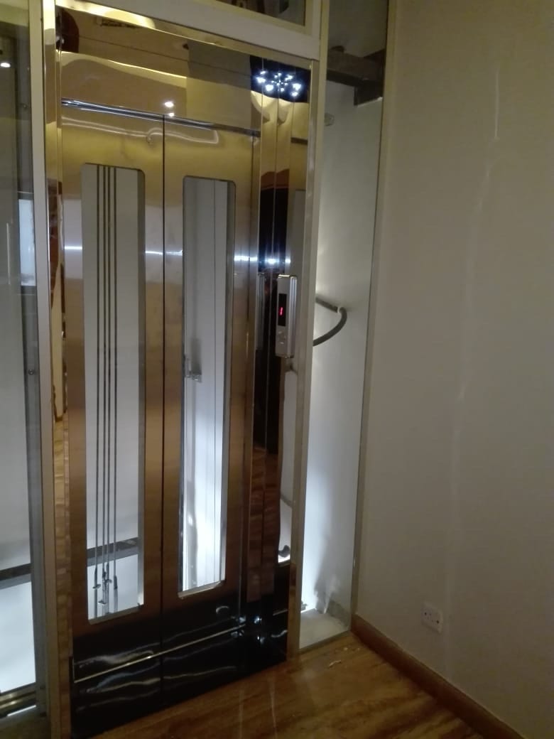 المركزية لصيانة وتركيب المصاعد الكهربائية Elevators / Lifts
لا تنسَ أنك شاهدت هذا الإعلان في عنكبوت...