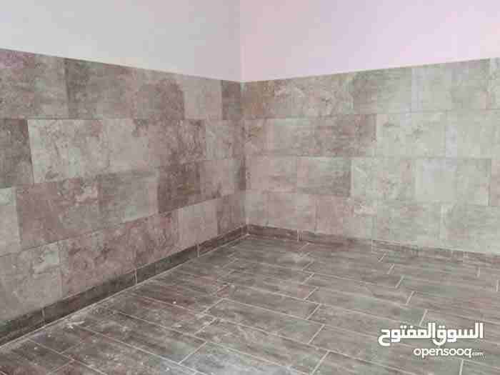 ابو محمود لتبليط جميع انواع البلاط وتركيب المطابخ
لا تنسَ أنك شاهدت هذا الإعلان في عنكبوت
ابو محم...