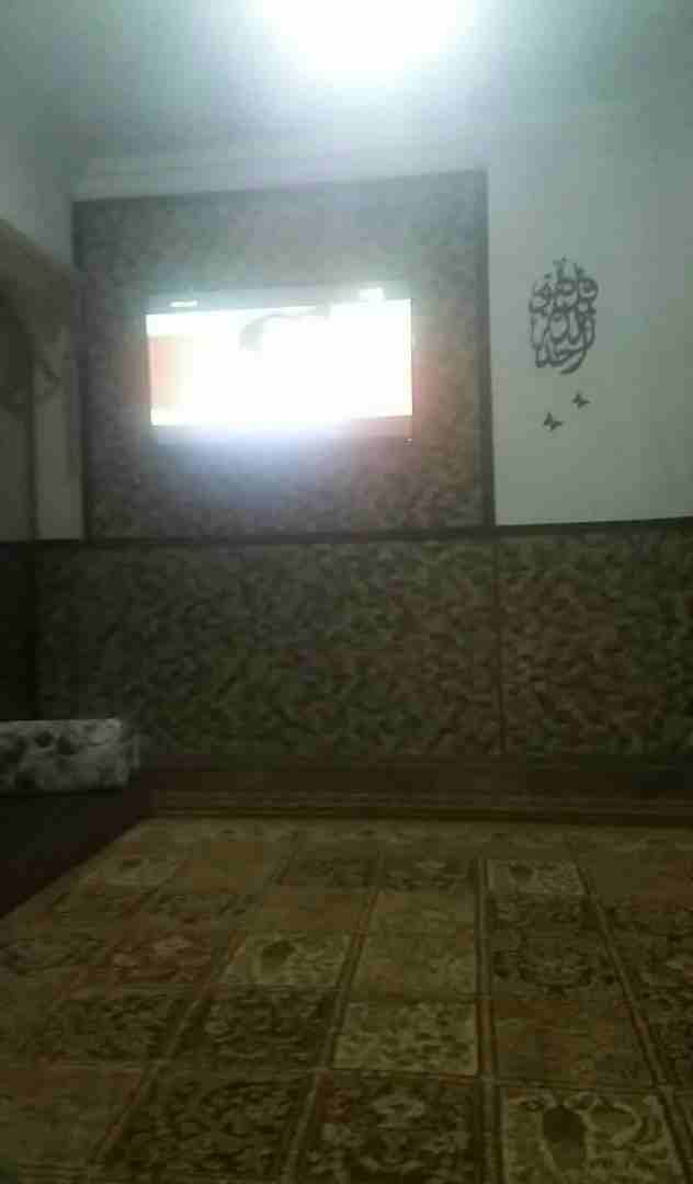 شقة طابق شبه أرضي مساحة 210م للبيع/ الزهور 31
لا تنسَ أنك شاهدت هذا الإعلان في عنكبوت
شقة مميزة ج...