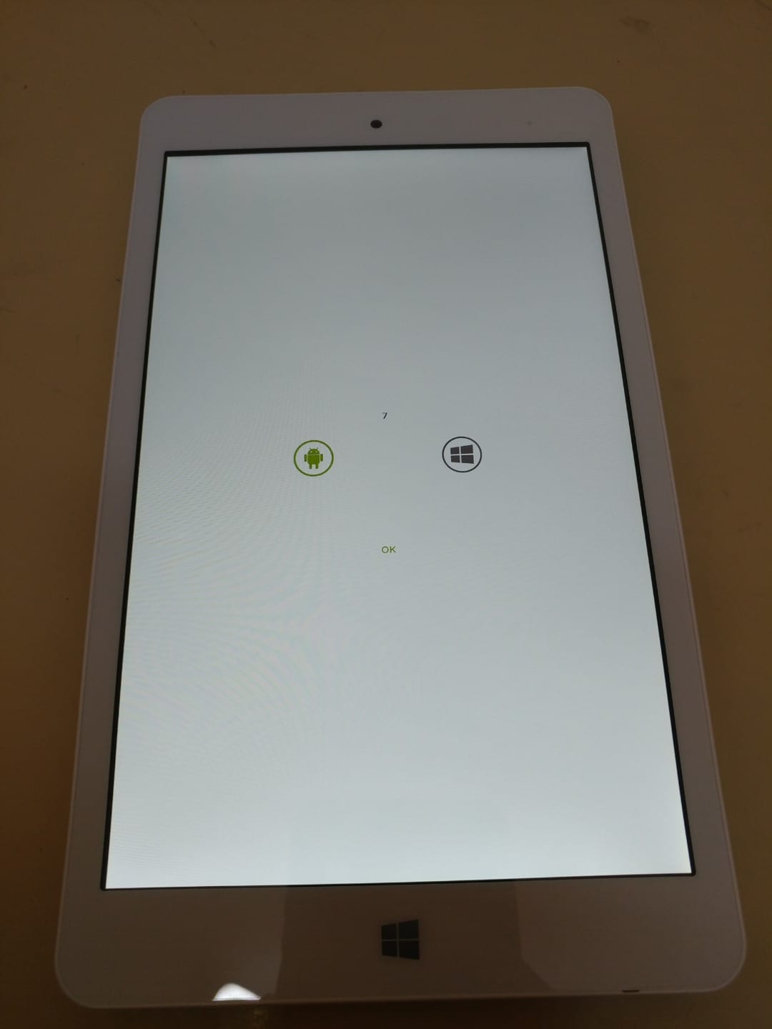تابلت chuwi (نظام ويندوز 10 اندرويد 5, معالج رباعي النواة , رام 2Gb, شاشة 8" QHD , هاردسك 32Gb)
لا تنسَ أنك شاهدت هذا الإعلان في عنكبوت...