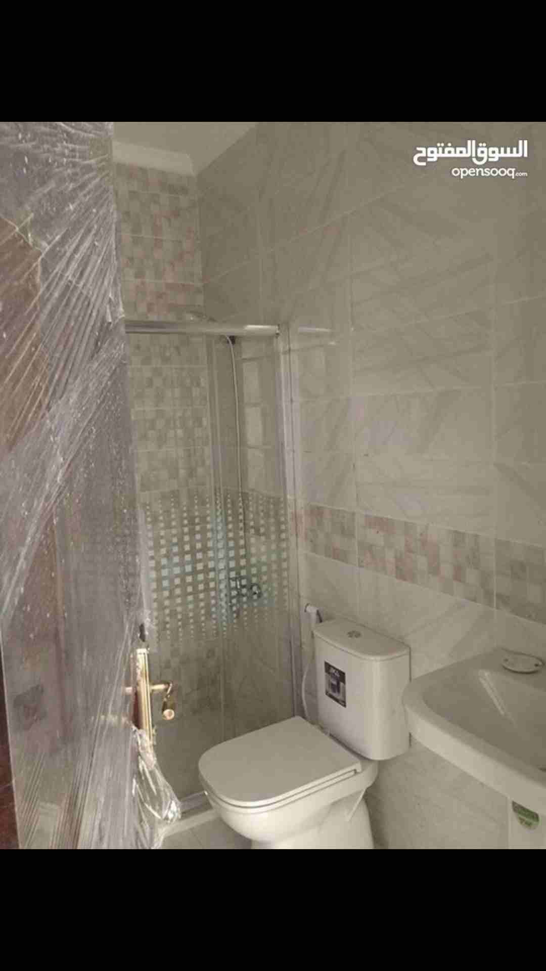 عمارة جديدة عمرها أسبوعين لم تسكن،شقق فارغة بتشطيبات سوبر سوبر ديلوكس،من المالك،شفابدران
لا تنسَ أنك شاهدت هذا الإعلان في عنكبوت...