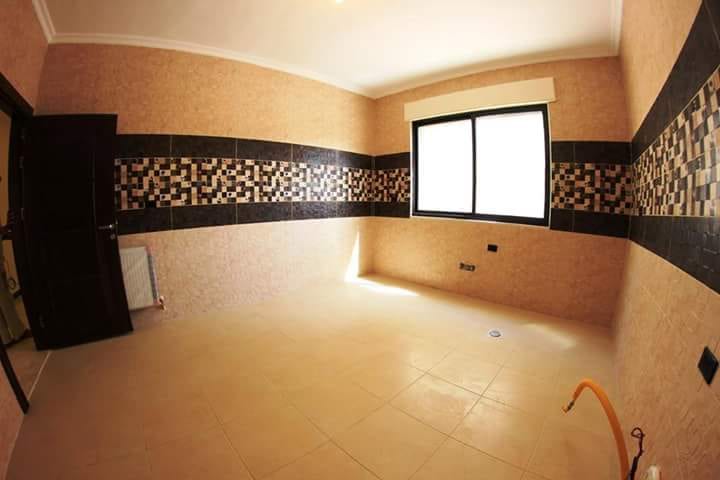 شقه طابق ارضيه مع تراس مع كراج في أجمل مواقع أعميش عند قصر الصنوبر مطله وكاشفه
لا تنسَ أنك شاهدت هذا الإعلان في عنكبوت...