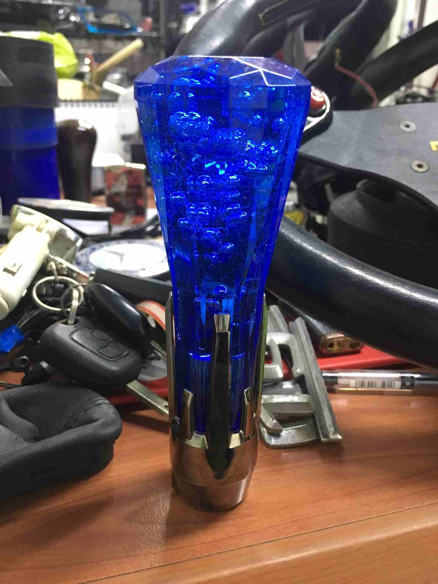 مجموعة طبة جير Shift Knob أصليات مميزة
لا تنسَ أنك شاهدت هذا الإعلان في عنكبوت
وارد اليابان . الا...