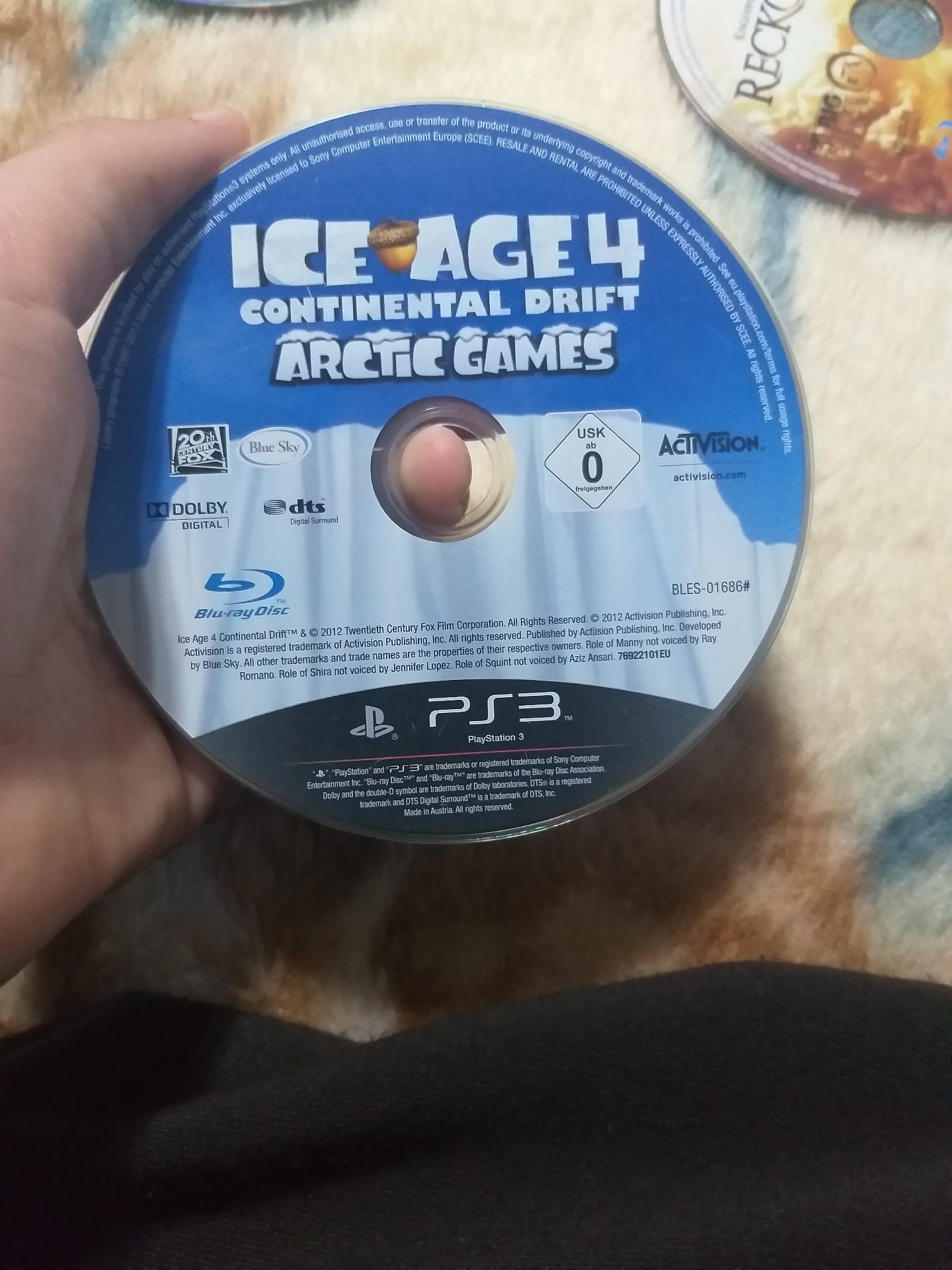 لعبة ice age 4 continental drift arctic games
لا تنسَ أنك شاهدت هذا الإعلان في عنكبوت
لعبة ic...