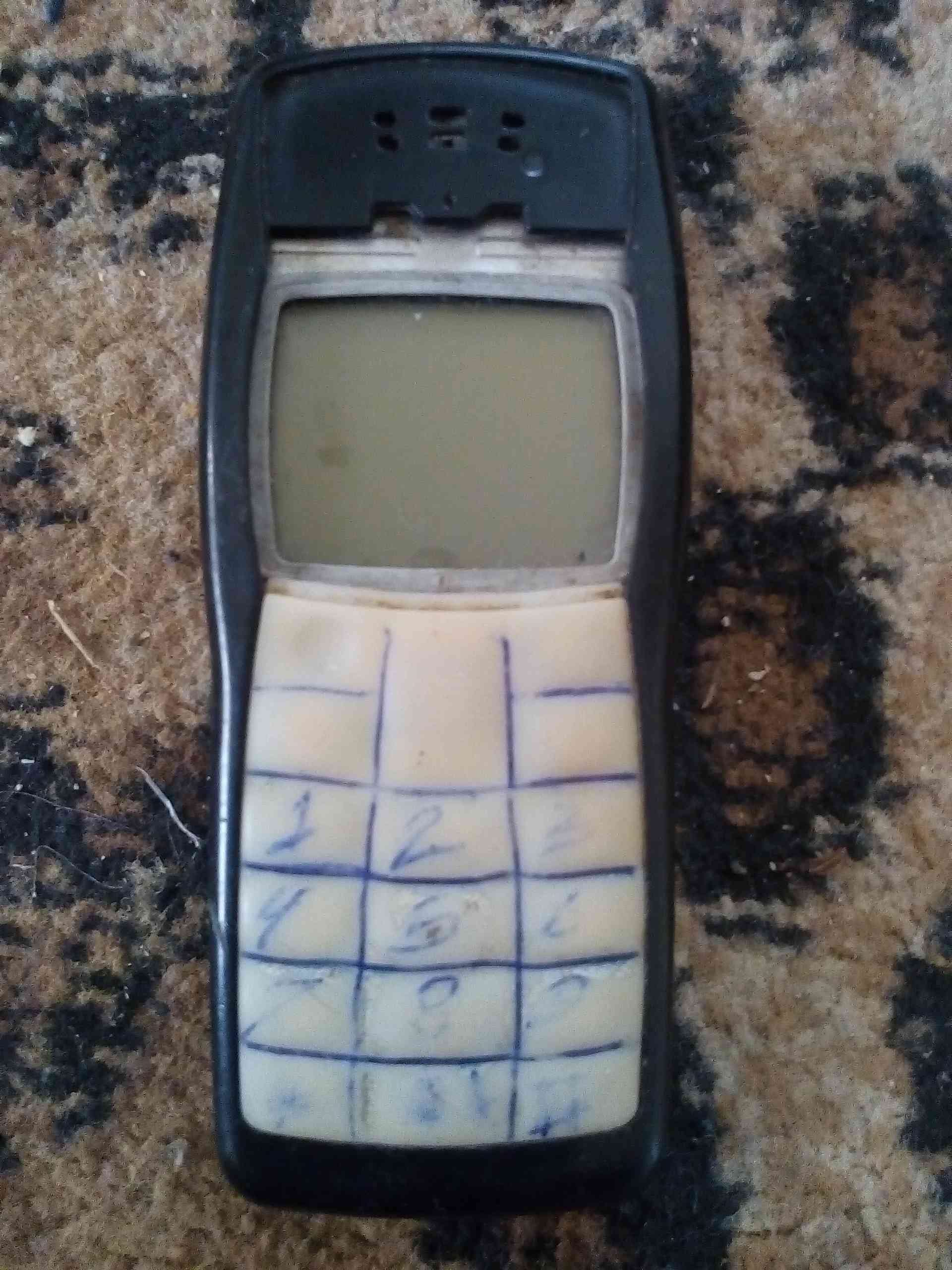 نوكيا شغال
لا تنسَ أنك شاهدت هذا الإعلان في عنكبوت
شغال
-...