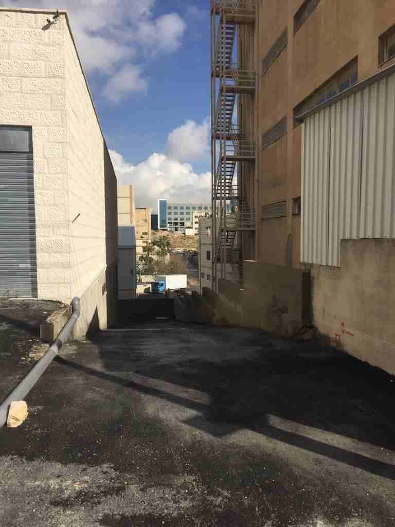 عمارة صناعات خفيفة للبيع او الايجار بشكل كامل او جزئي
لا تنسَ أنك شاهدت هذا الإعلان في عنكبوت
تقع...