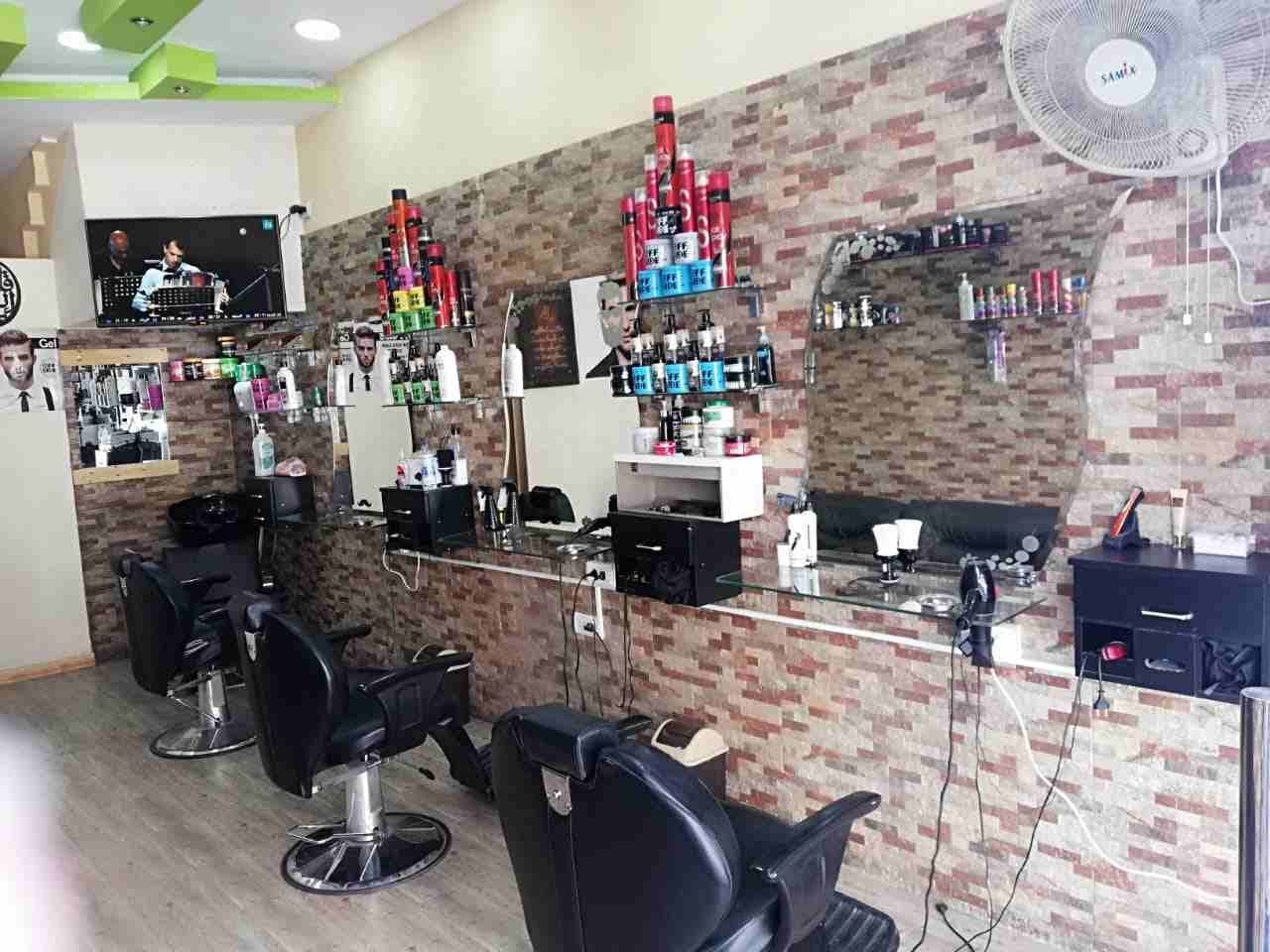 صالون رجالي للبيع في موقع مميز صويفيه شارع الوكالات بسعر مغري
لا تنسَ أنك شاهدت هذا الإعلان في عنكبوت...