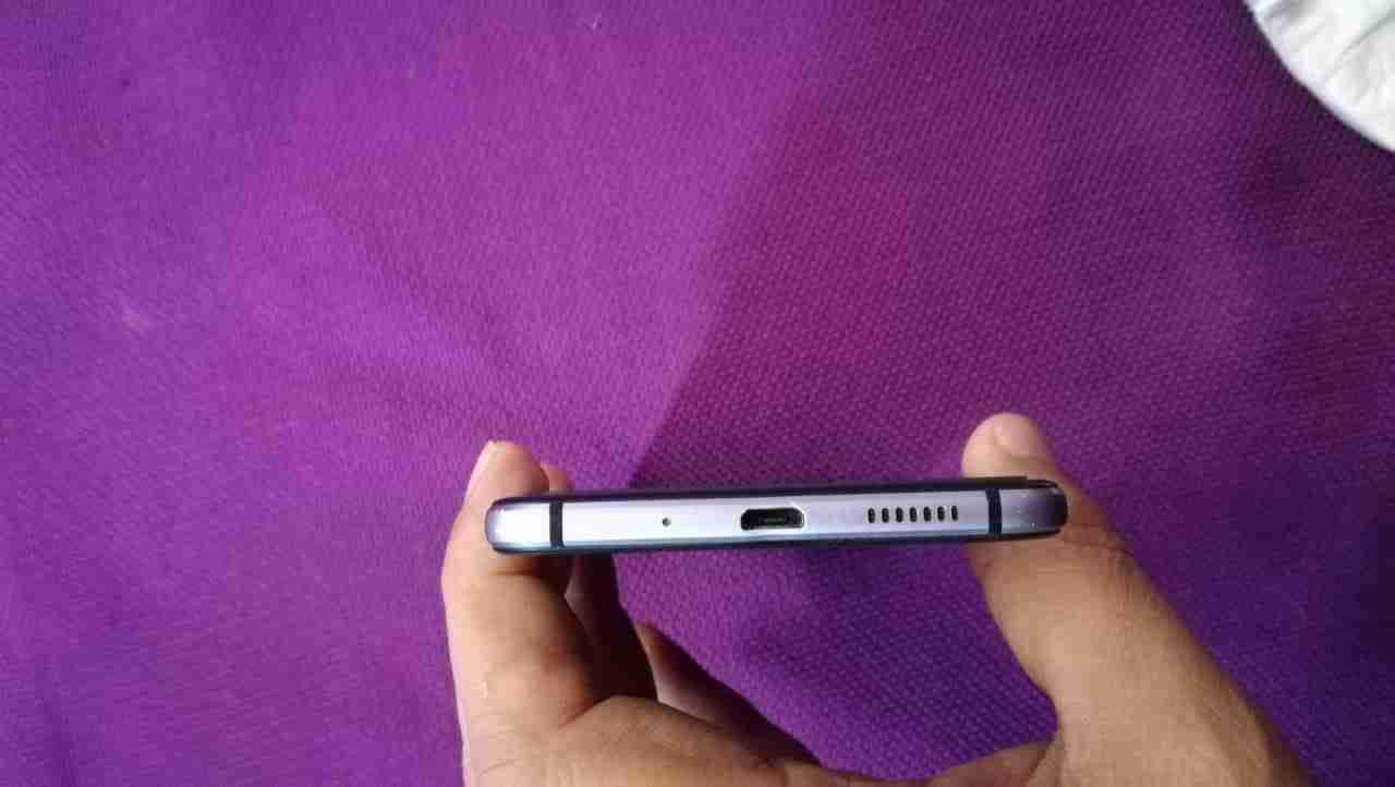 هواوي p 10 Lite .. لون اسود
لا تنسَ أنك شاهدت هذا الإعلان في عنكبوت
معاه كرتونه وشاح...