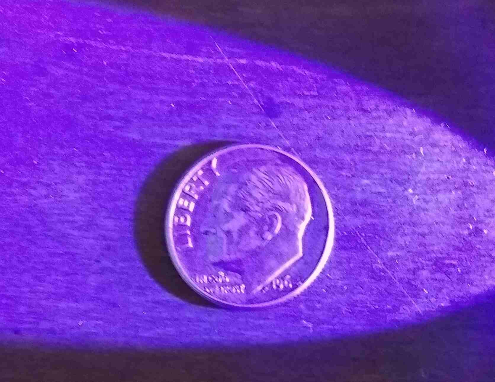 عملة أمريكية فضه
لا تنسَ أنك شاهدت هذا الإعلان في عنكبوت
عملة أمريكية فضة 10سنت one dime 1964...