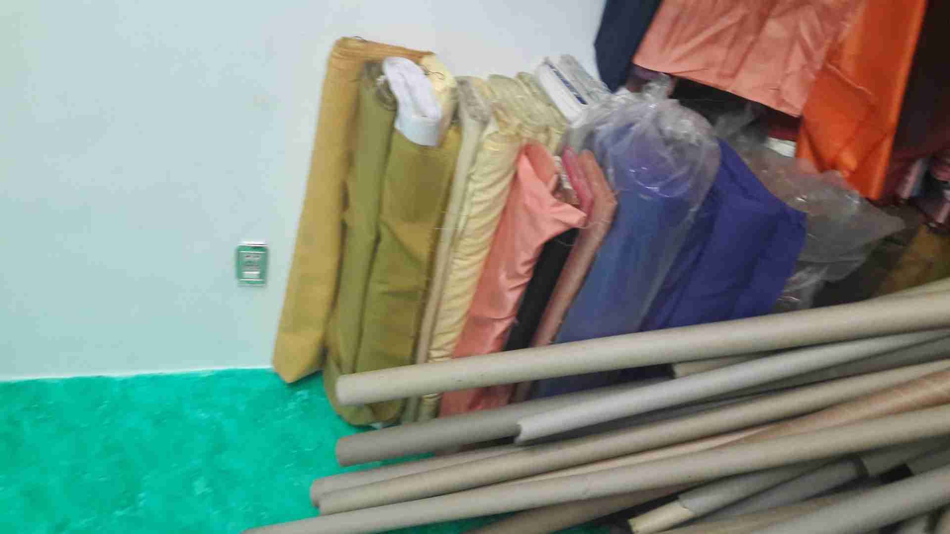 قماش للبيع بسعر مغري (الكمية كاملة)
لا تنسَ أنك شاهدت هذا الإعلان في عنكبوت
قماش عدة انواع &a...
