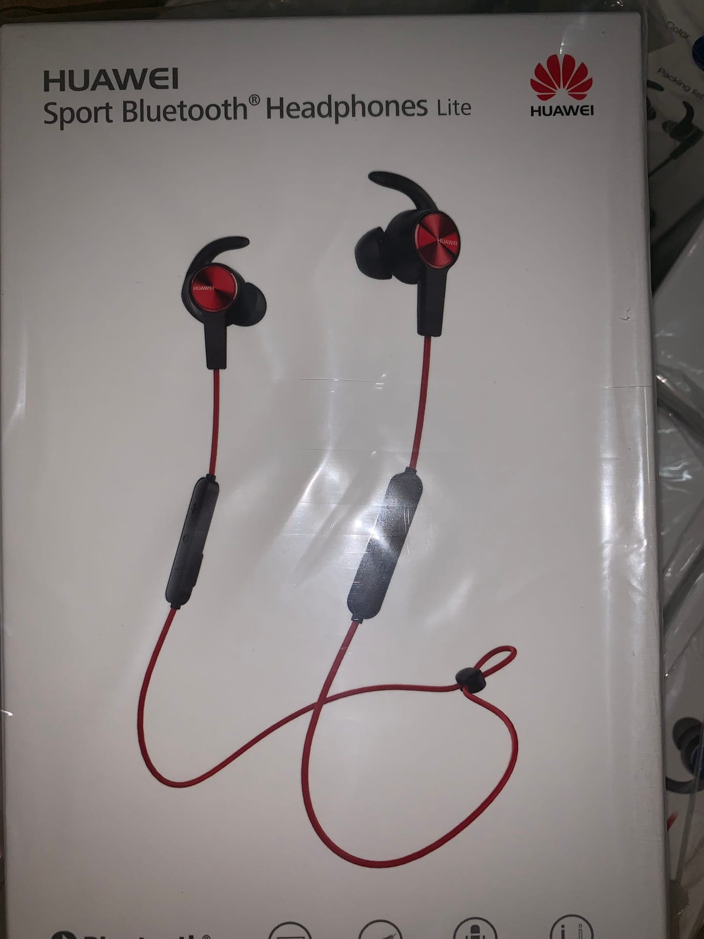 سماعات هواوي بلوتوث جديد اصلي Huawei sport
لا تنسَ أنك شاهدت هذا الإعلان في عنكبوت
*بطاريه تد...