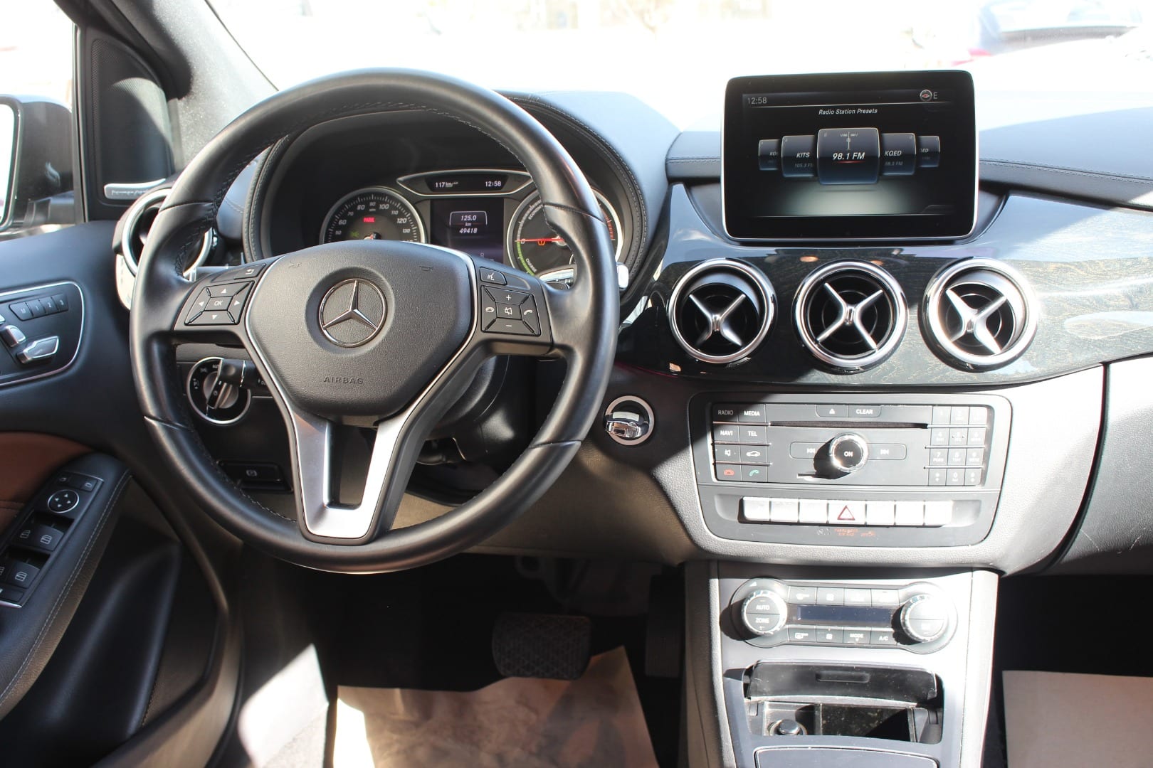 مرسيدس B250 كهرباء كامل 2015
لا تنسَ أنك شاهدت هذا الإعلان في عنكبوت
مرسيدس B250 كهرباء كامل...