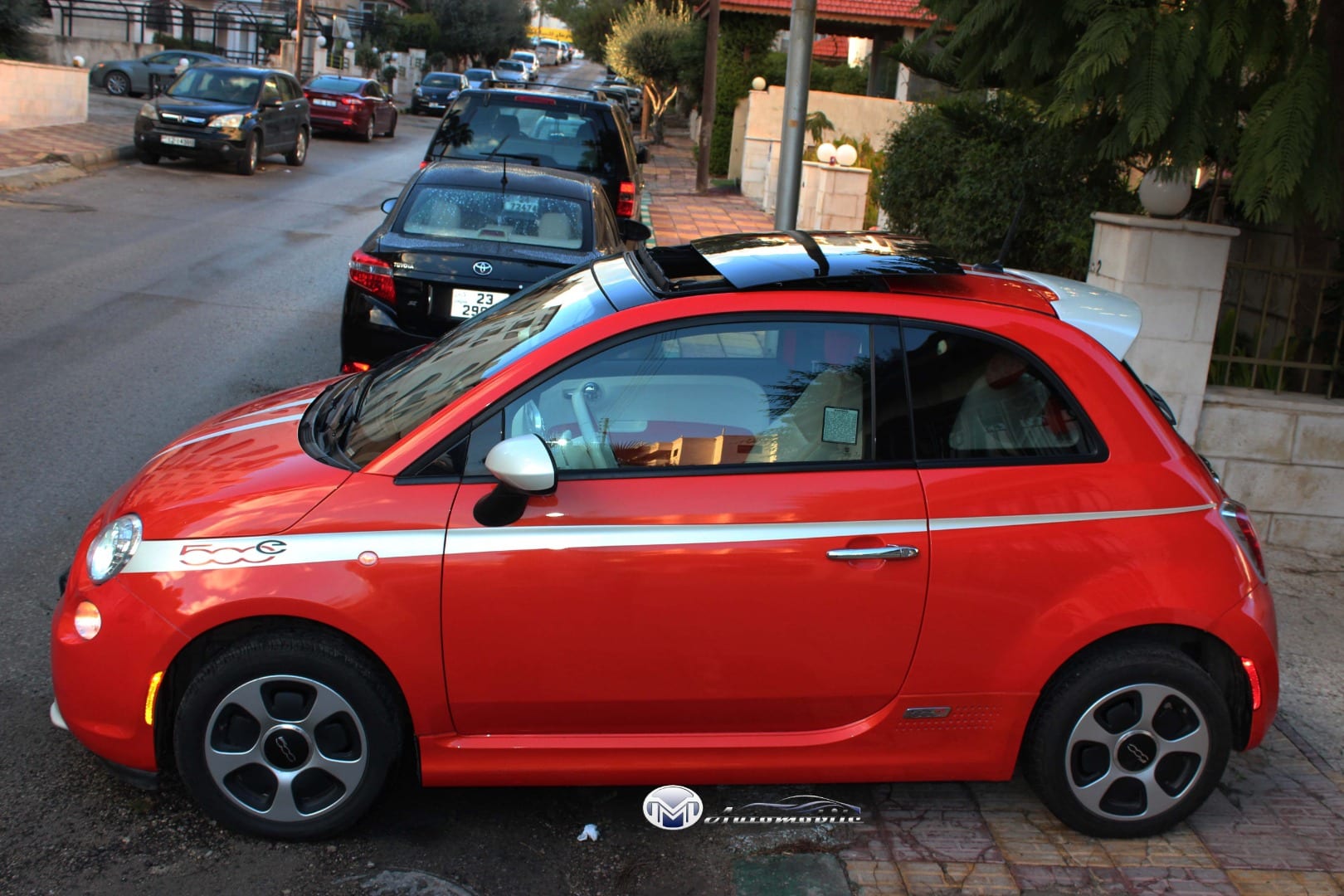 فيات 500e فتحة بانوراما مميزة، فحص كامل، جمرك جديد، 18ألف ميل
لا تنسَ أنك شاهدت هذا الإعلان في عنكبوت...