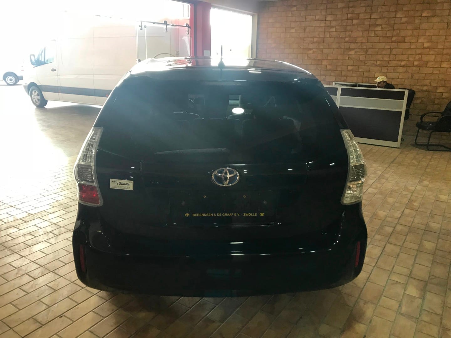 تويوتا بريوس بلس // سبع مقاعد عائليه 2013 TOYOTA - لون أسود -
لا تنسَ أنك شاهدت هذا الإعلان في عنكبوت...