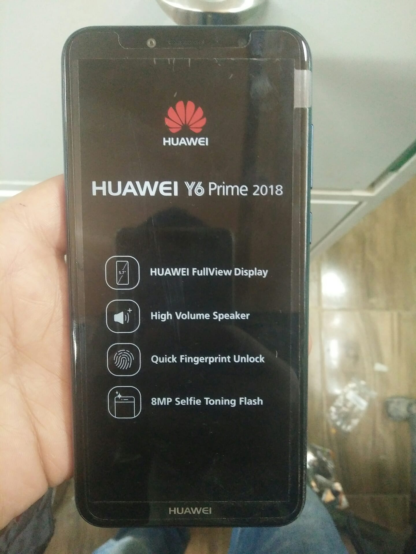 هاتف هواوي Y6 prime 2018 جديد
لا تنسَ أنك شاهدت هذا الإعلان في عنكبوت
بصمه من ورا
فلاش اماي،خ...