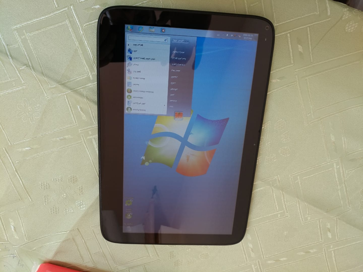 تابلت EXOPC ( ويندوز 7, انتل اتوم 1.66Ghz, رام 2Gb , هاردسك 64Gb SSD ,شاشة "11.6 HD , شريحة 3G)
لا تنسَ أنك شاهدت هذا الإعلان في عنكبوت...