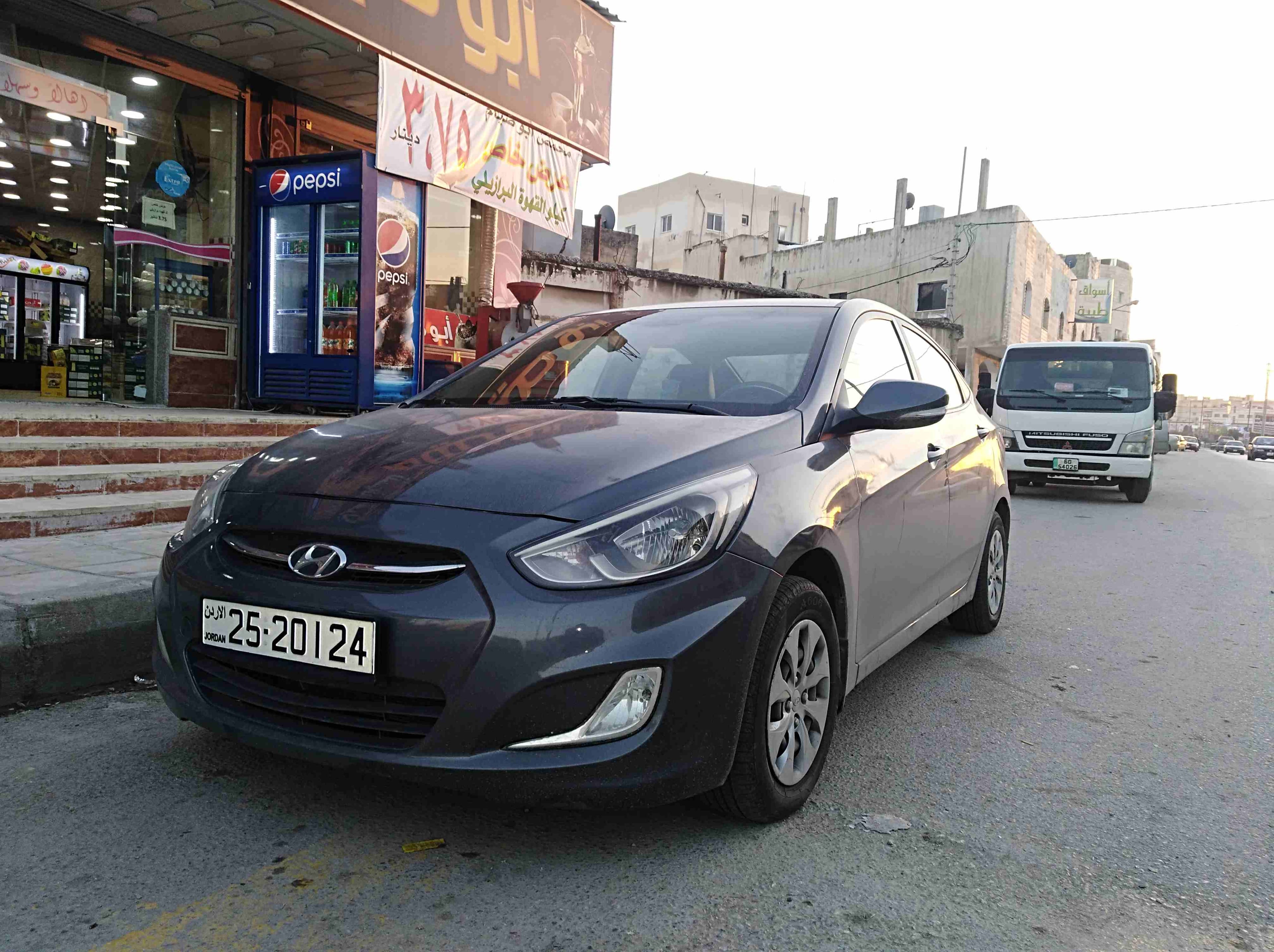 هونداي أكسنت 2016 فحص كامل 7 جيد ماتور 1600cc
لا تنسَ أنك شاهدت هذا الإعلان في عنكبوت
هونداي أكسن...
