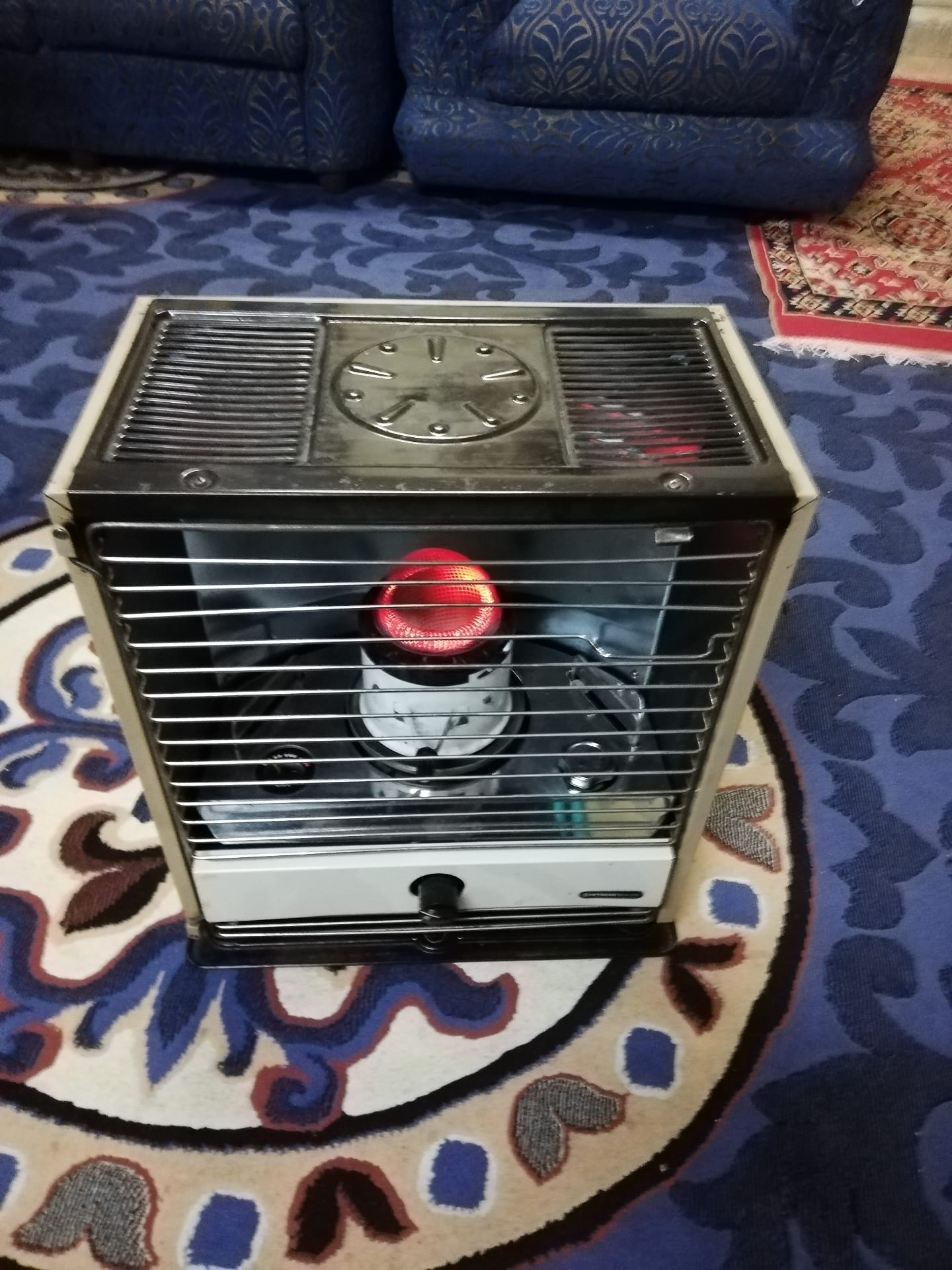 صوبة كاز هيتاشي الياباني الاصلي حبة بلادها شبه وكاله ولا خشط فتيله جدبده ب 35 د
لا تنسَ أنك شاهدت هذا الإعلان في عنكبوت...