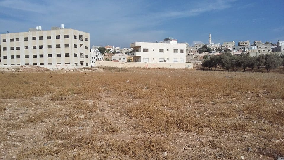 الأردن - عمان
ارض للبيع في الجويدة/ المستندات و ام زعرورة - قرب مسجد ابو بكر الصديق
القرية: الجويدة
حوض: المستندات و ام زعرورة
الموقع: المنطقة الواقعة مقابل نادي الرماية الملكي - قرب مسجد ابو بكر...