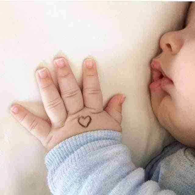 حضانه منزليه
لا تنسَ أنك شاهدت هذا الإعلان في عنكبوت
لكل أم عاملة تريد ترك طفلها في مكان صحي وآمن...