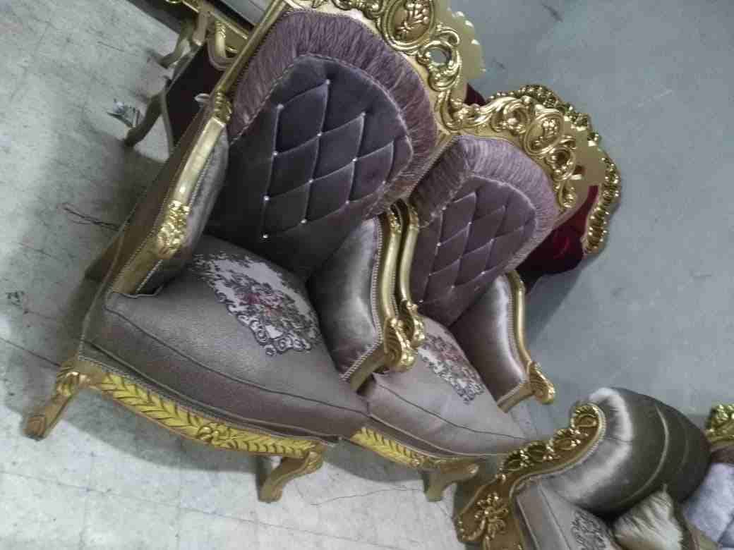 أطقم كنب مصري دمياطي فاخرة تنجيد مصري
لا تنسَ أنك شاهدت هذا الإعلان في عنكبوت
هديه مع الطقم برادي...