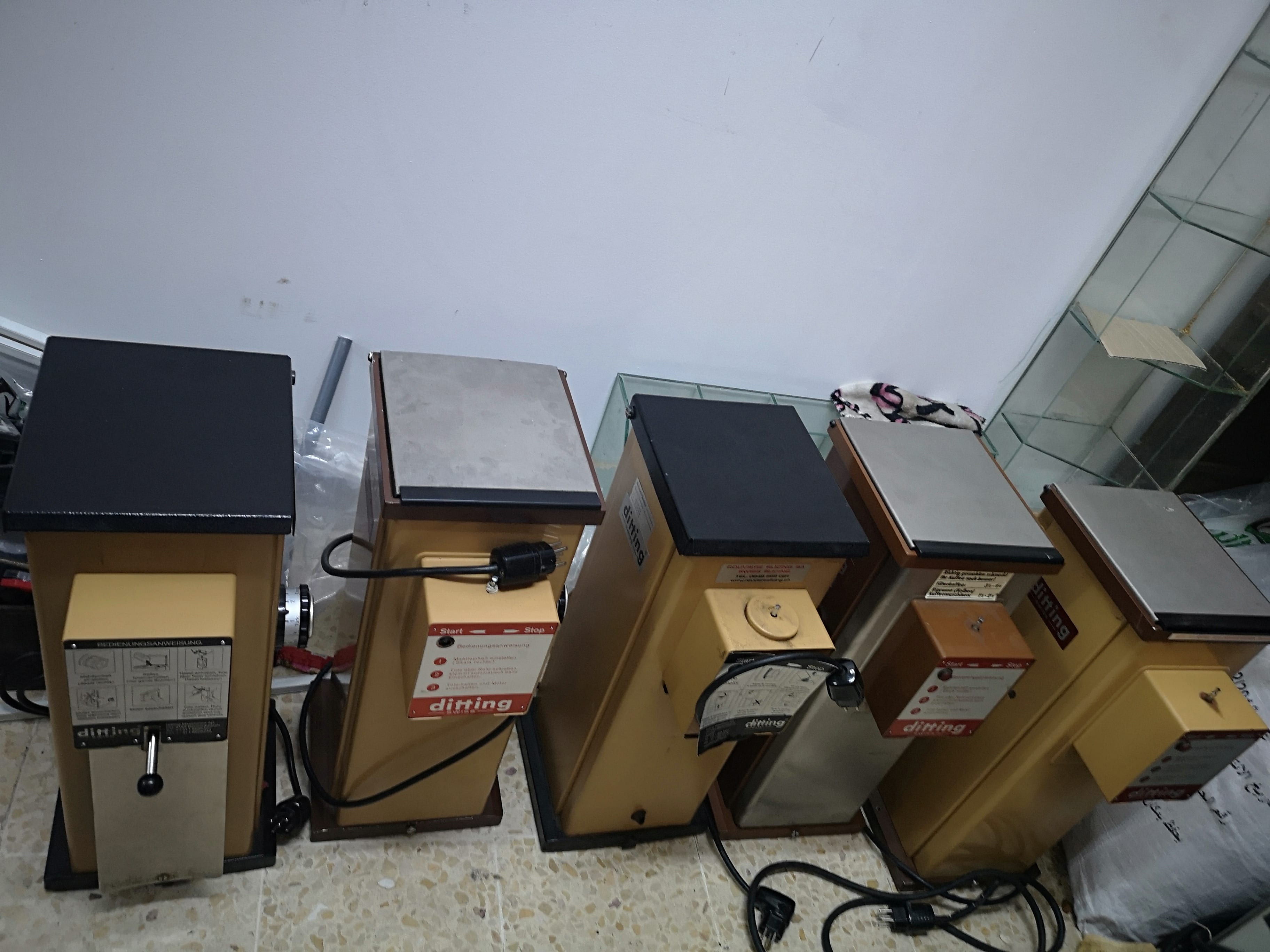 ماكنة طحن القهوة ditting سويسري مطاحن إنتاجية وتجزئة
لا تنسَ أنك شاهدت هذا الإعلان في عنكبوت...