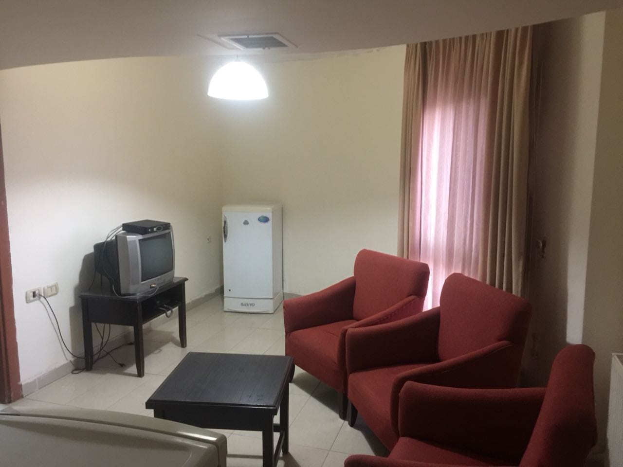 استديوهات مفروشه سكن النخبه للطالبات والموظفات طلوع نفين
لا تنسَ أنك شاهدت هذا الإعلان في عنكبوت...