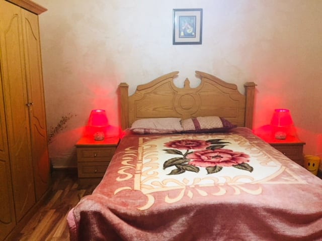 deluxe furnished apartment
لا تنسَ أنك شاهدت هذا الإعلان في عنكبوت
Deluxe furnished apartment...