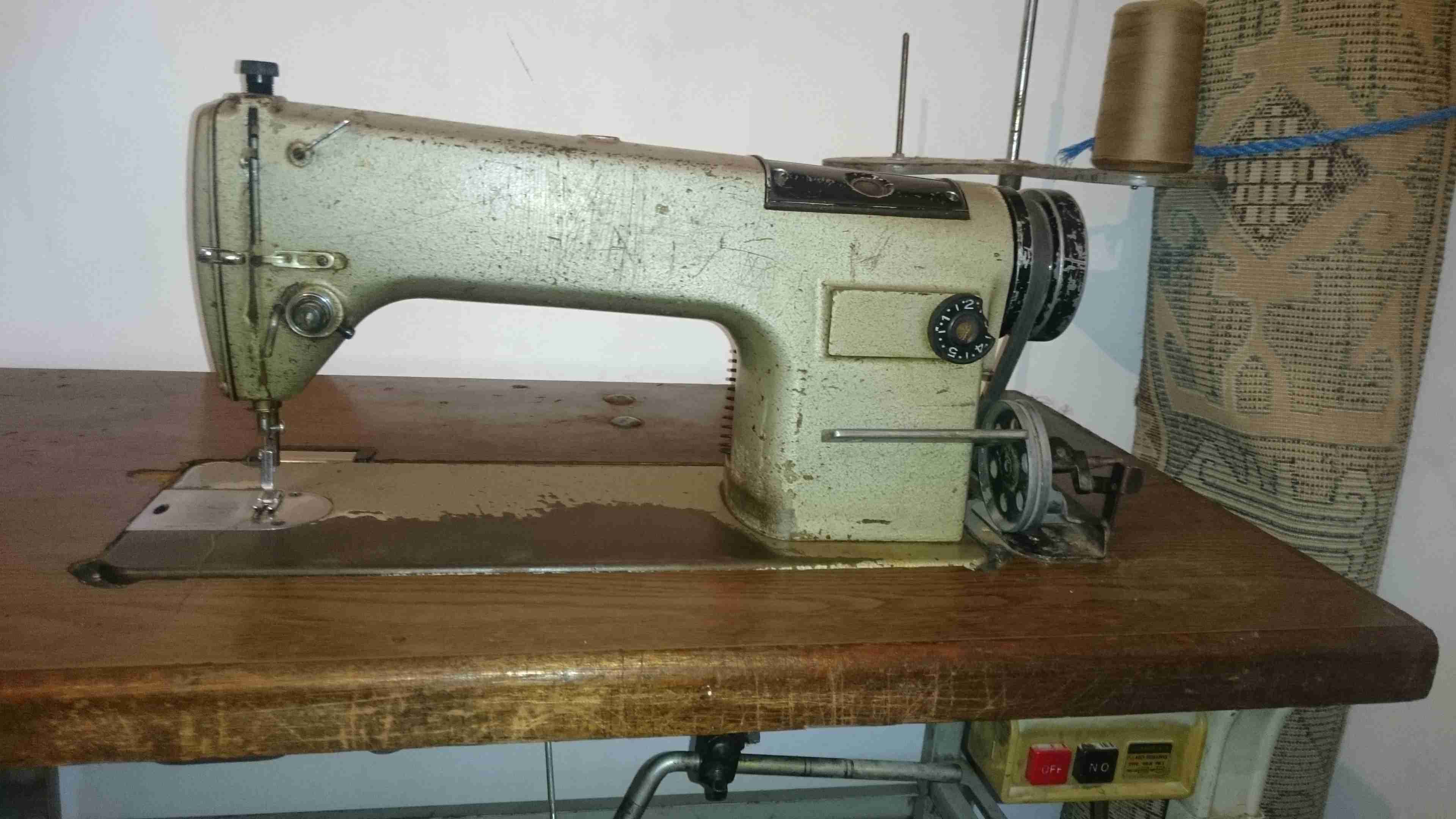 ماكنة خياطة Consew
لا تنسَ أنك شاهدت هذا الإعلان في عنكبوت
ماكنة خياطة صناعية نوع Consew
شغا...