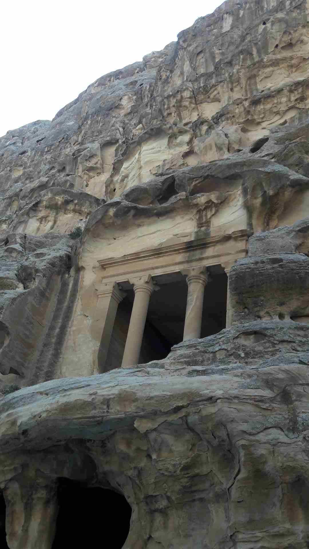 كفتيريا للبيع جسر ماركا قبل كازيه المصفاة مقابل الونشات السعر نهائي 6000 للجادين
لا تنسَ أنك شاهدت هذا الإعلان في عنكبوت...