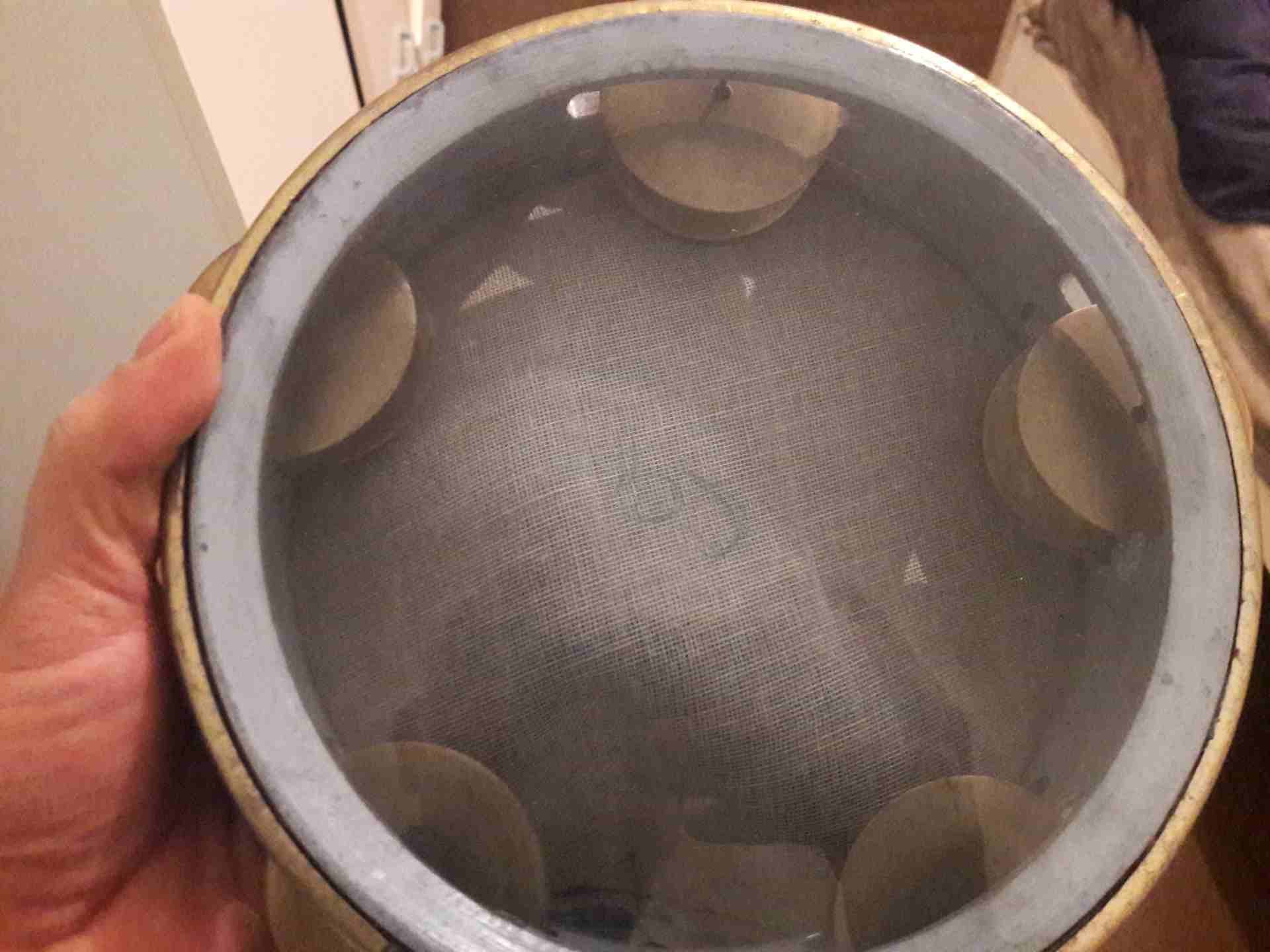ددف موسيقى لببيع
لا تنسَ أنك شاهدت هذا الإعلان في عنكبوت
دف موسيقي للبيع...