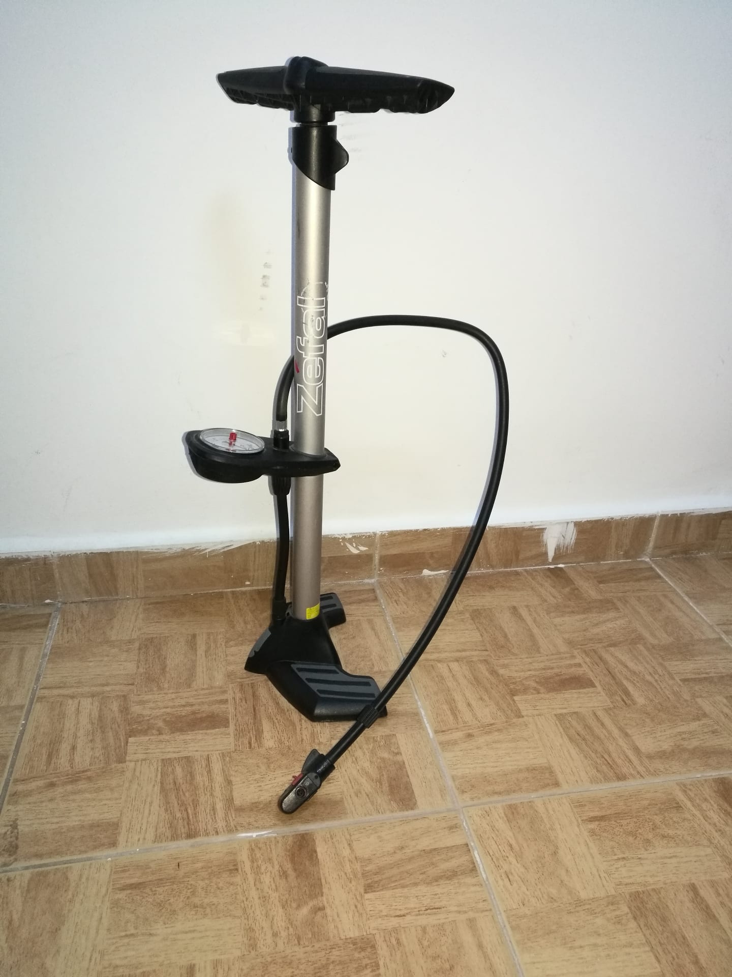 دراجات هوائية أصلية بحالة ممتازة TREK 3500 & GIANT SNAP S
لا تنسَ أنك شاهدت هذا الإعلان في عنكبوت...