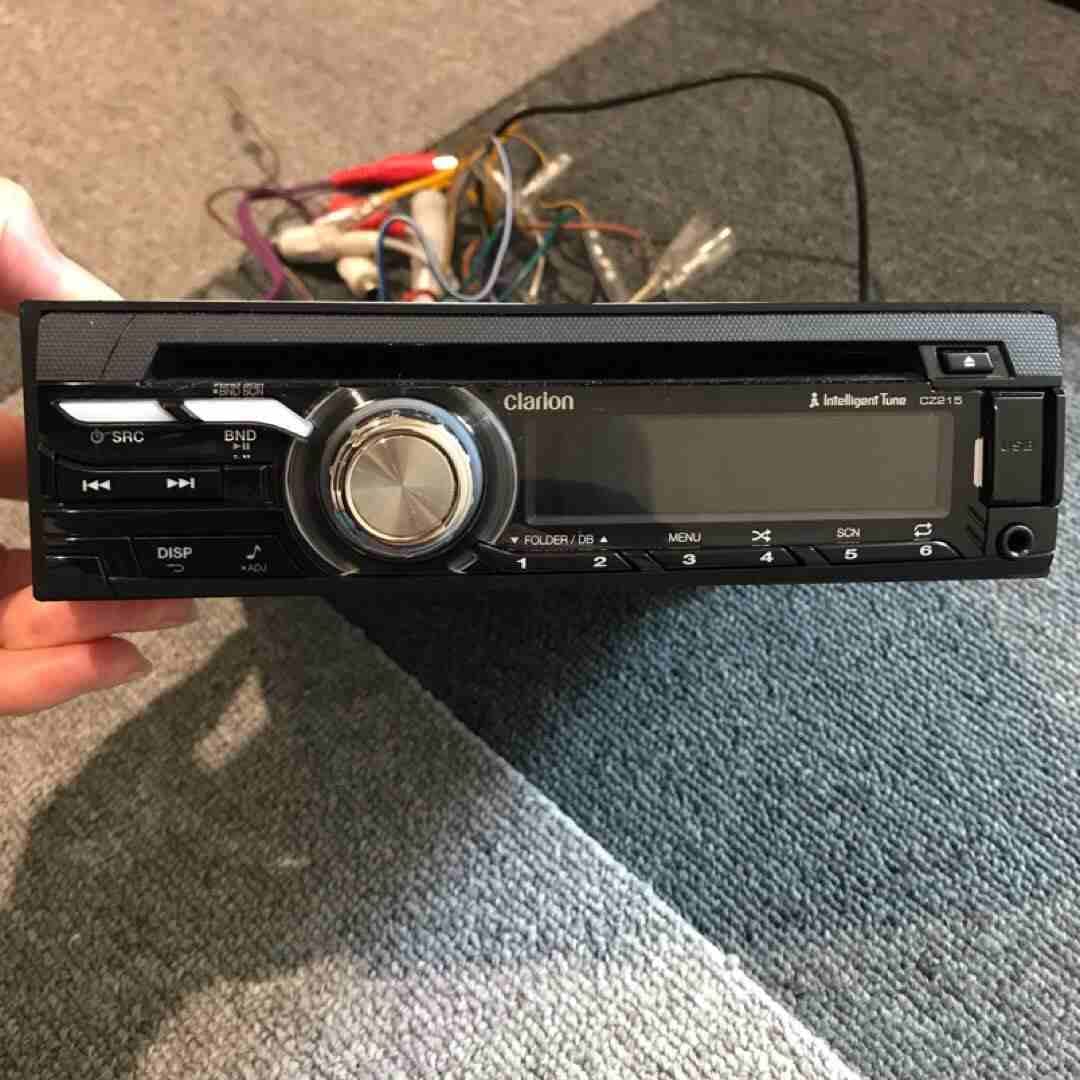 مسجل Clarion ياباني أصلي CD / MP3 / AUX / USB بحالة الوكالة
لا تنسَ أنك شاهدت هذا الإعلان في عنكبوت...