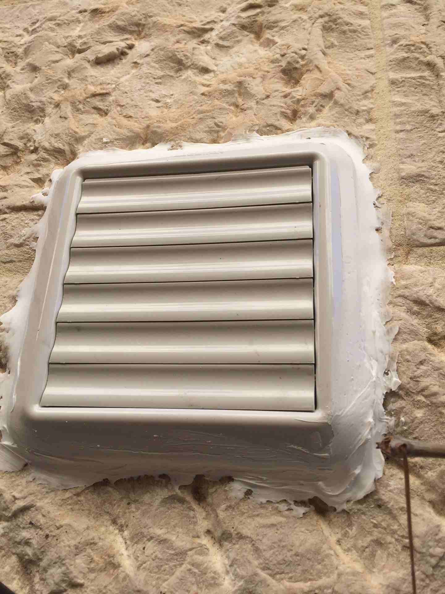 فتحات دكتات لشفاطات المطابخ والمشاريع بالكور ماشين خبره 15 عام
لا تنسَ أنك شاهدت هذا الإعلان في عنكبوت...