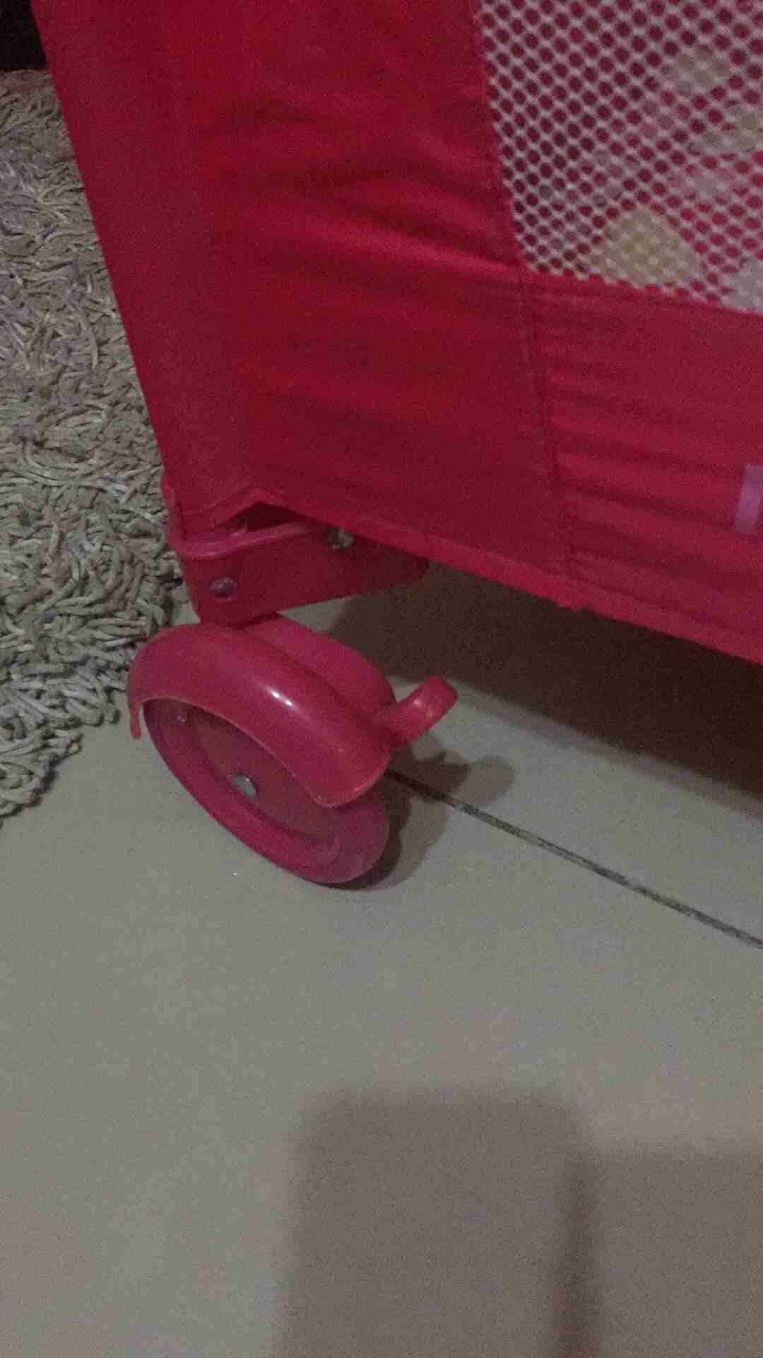 تخت أطفال متنقل استعمال شخصي حال الجديد وارد دبي
لا تنسَ أنك شاهدت هذا الإعلان في عنكبوت
تخت مع ف...