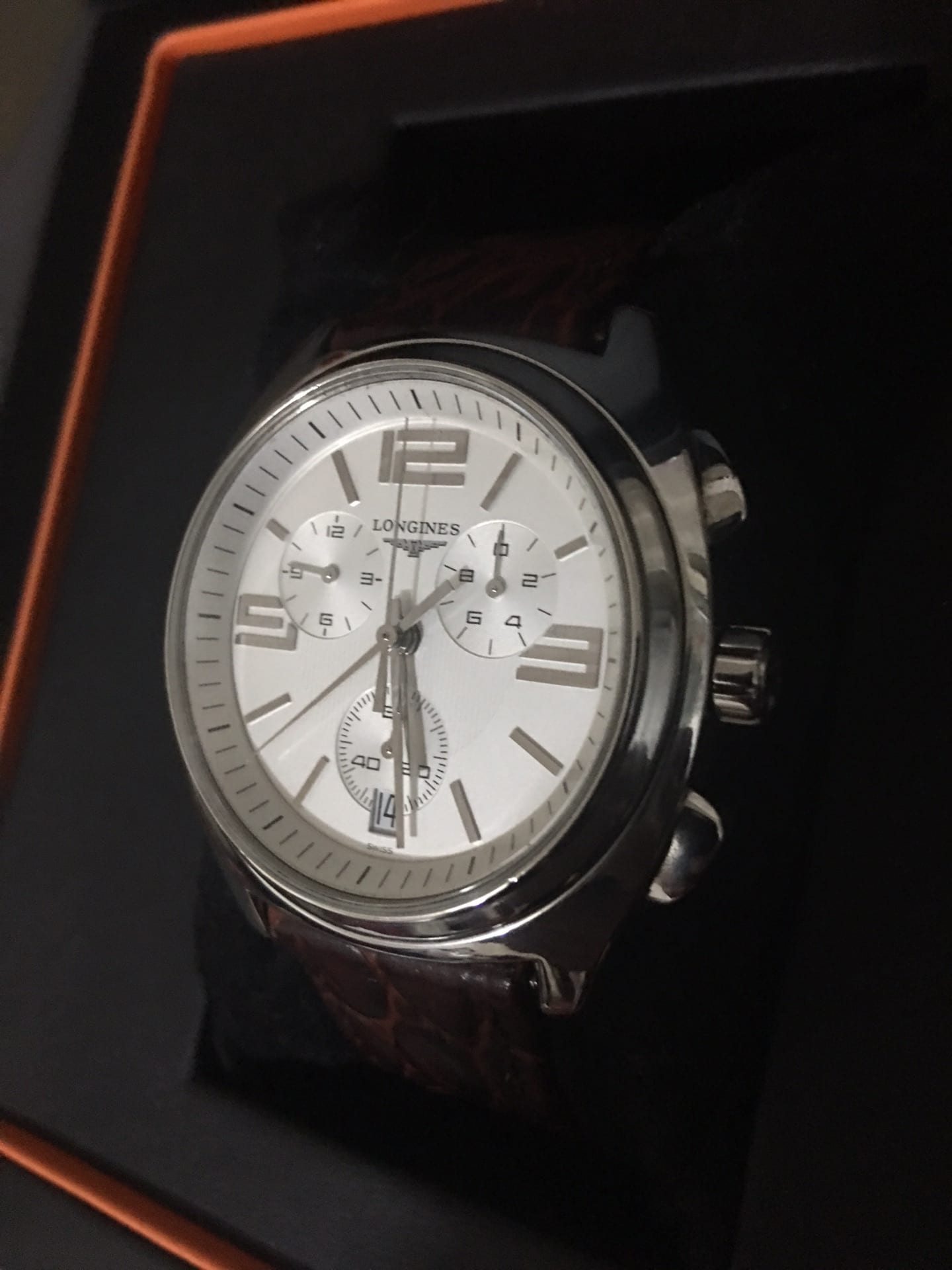 ساعة longines اصلية 100%
لا تنسَ أنك شاهدت هذا الإعلان في عنكبوت
ساعة لونجين سويسرية 100%
مو...