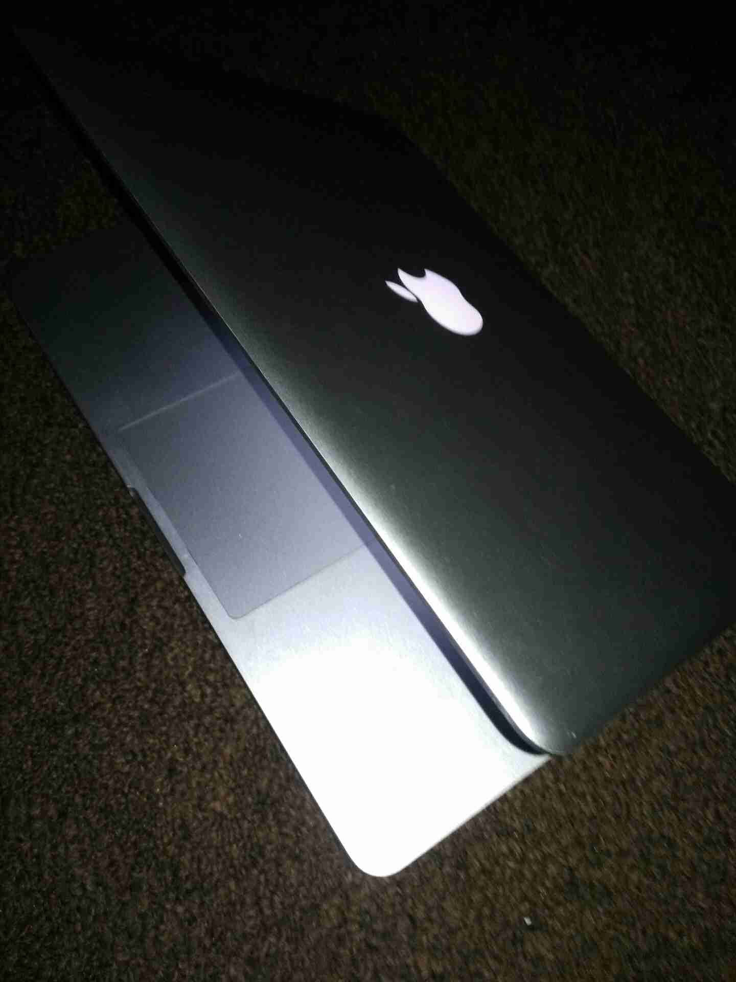لاب توب ابل ماك بوك برو Macbook pro I5
لا تنسَ أنك شاهدت هذا الإعلان في عنكبوت
لاب توب ابل ما...