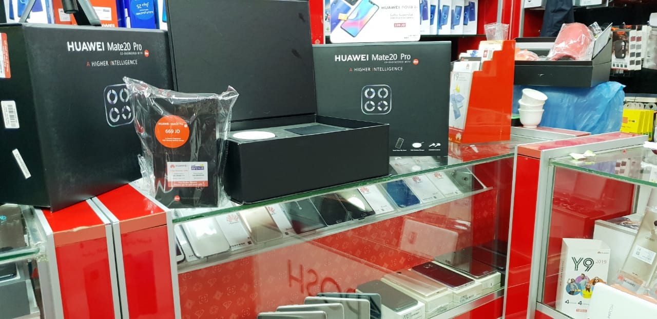 اجمل العروض في المملكة على اجهزه Mate20 pro فل بكج كفاله سل افنيو
لا تنسَ أنك شاهدت هذا الإعلان في عنكبوت...