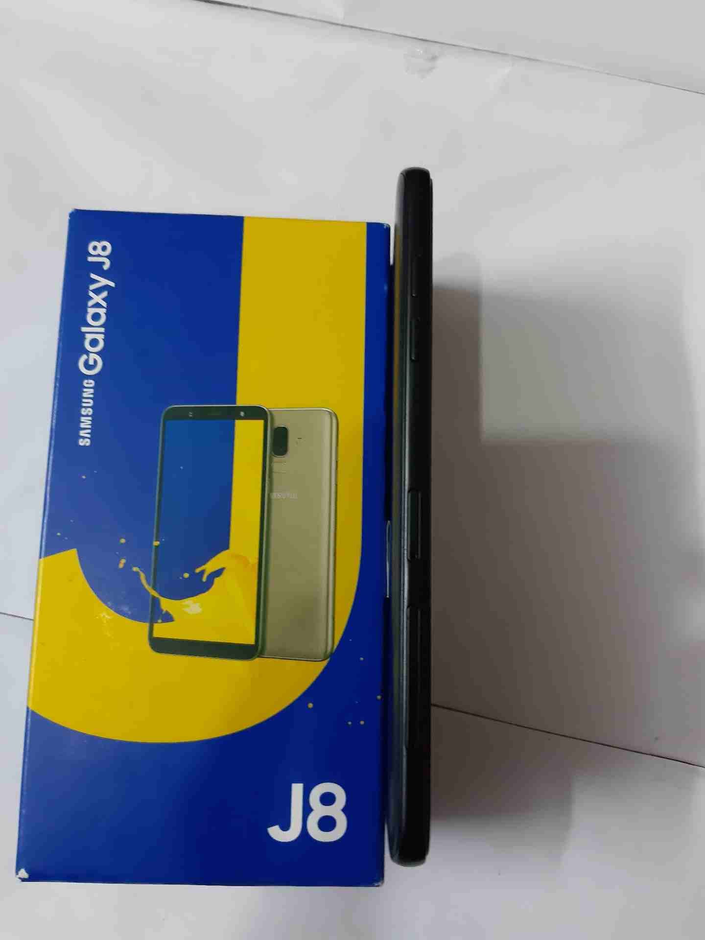 Samsung Galaxy J8 Black سامسونج جالكسي جي8 للبيع معاه كامل اغراض للبيع فقط
لا تنسَ أنك شاهدت هذا الإعلان في عنكبوت...