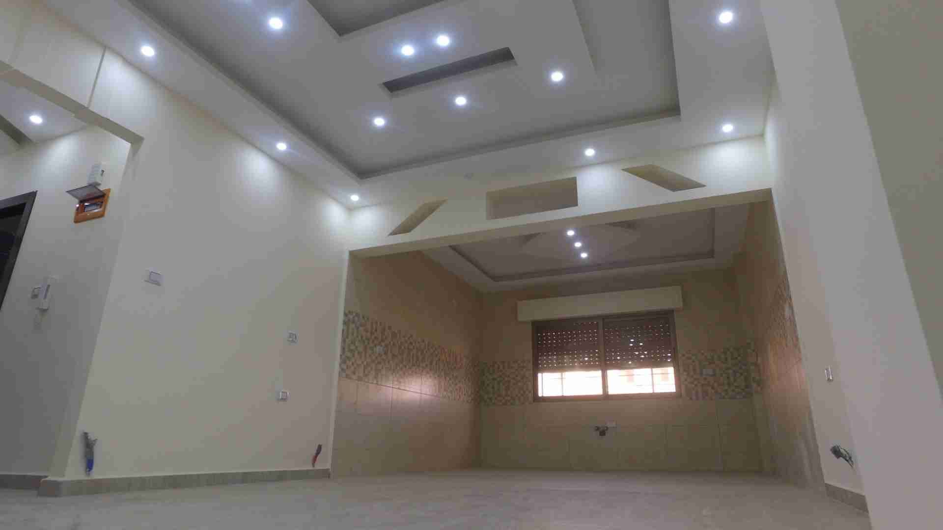 شقة ارضية فاخرة للبيع في الجبيهة ((ام زويتينة)) ومن المالك مباشرة
لا تنسَ أنك شاهدت هذا الإعلان في عنكبوت...
