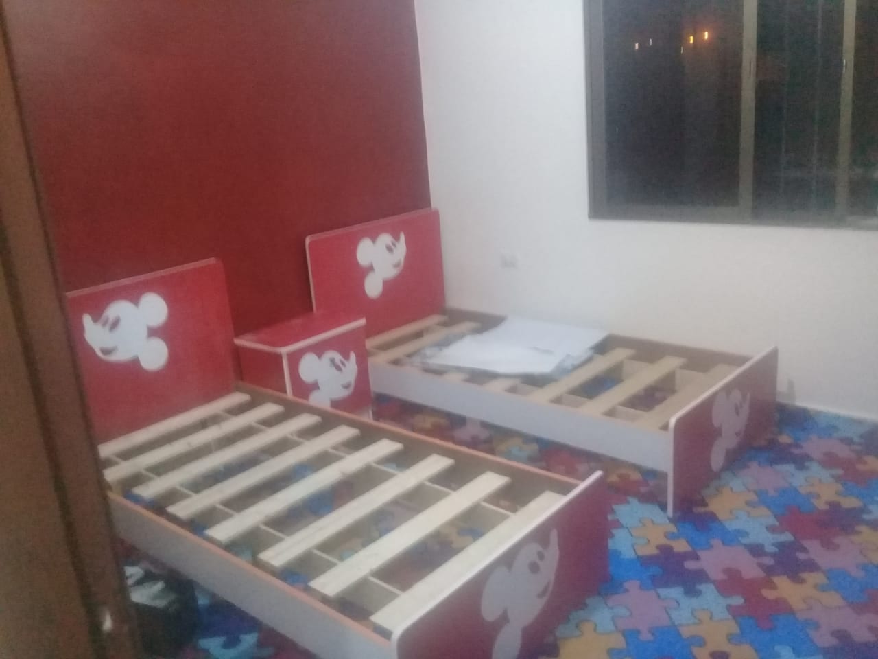 غرف اطفال خشب لاتي ابتداء من 290دينار
لا تنسَ أنك شاهدت هذا الإعلان في عنكبوت
سحاب الشارع الر...
