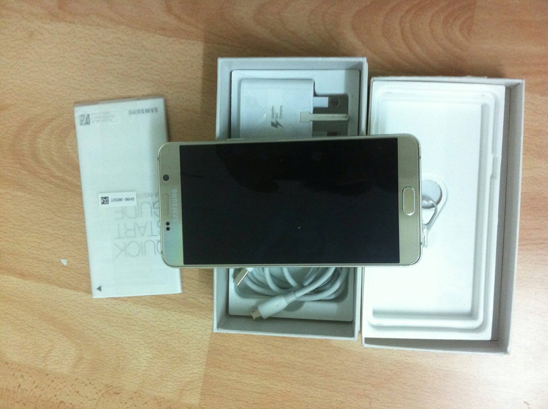 Note 5 32GB Gold
لا تنسَ أنك شاهدت هذا الإعلان في عنكبوت
البدل مرفوض بكل أنواعه ..
الجهاز للب...
