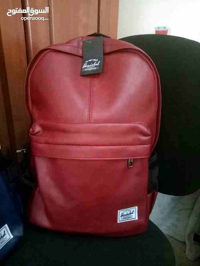 شنط The Herschel
لا تنسَ أنك شاهدت هذا الإعلان في عنكبوت
شنط The Herschel كوبي ون ممتاز
جلد و يو...