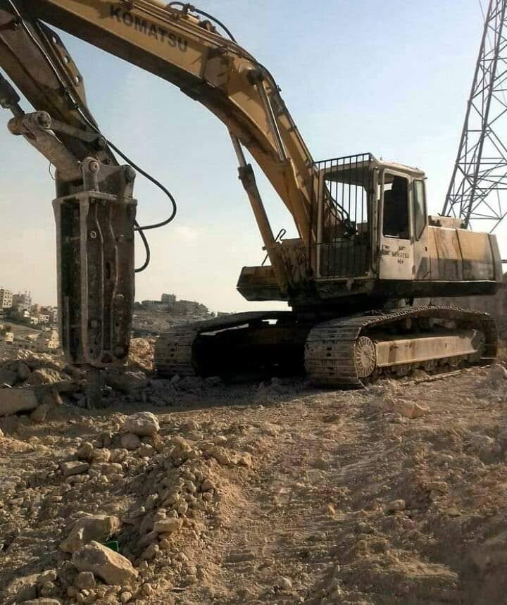 حفاره جنزير جك همر شاكوش 300 جرافه لودر 380 للاجار
لا تنسَ أنك شاهدت هذا الإعلان في عنكبوت
ل...