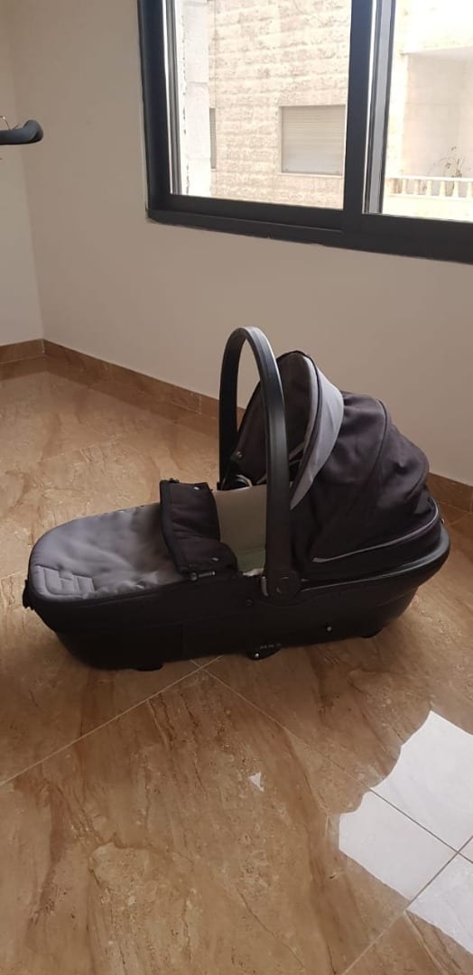 Chicco Stroller & Coat Black
لا تنسَ أنك شاهدت هذا الإعلان في عنكبوت
Chicco Black Strolle...